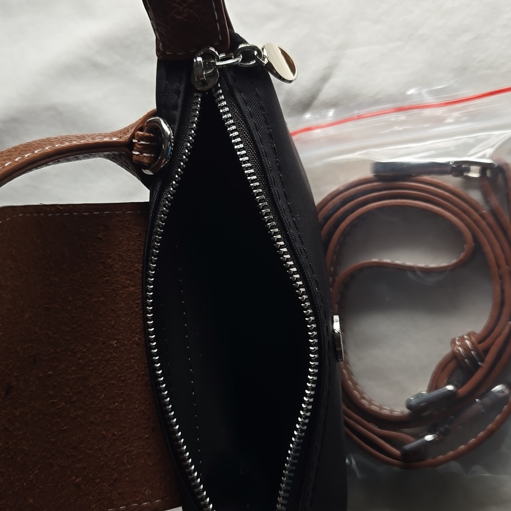 New Black and Brown Women's Handbag - Picture 4 of 4